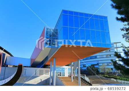 【高知県】快晴下の坂本龍馬記念館 68539272