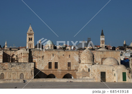 神殿の丘 68543918