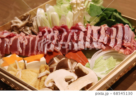 キジ鶏鍋の具材盛り合わせ 68545130