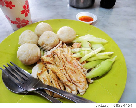 マラッカ名物、チキンライスボール/Hainanese chicken rice in Melaka 68554454