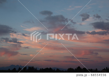 夏 雲 夕焼け 68554556
