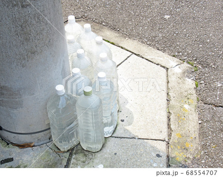 猫避けペットボトル 68554707