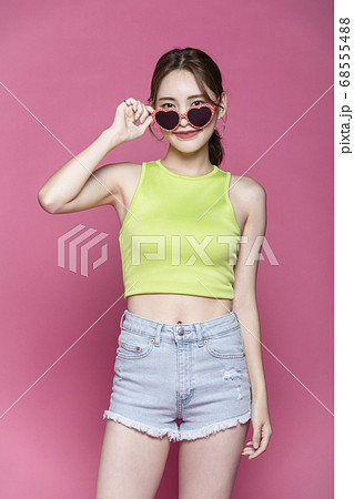 女性 女 女の子 68555488