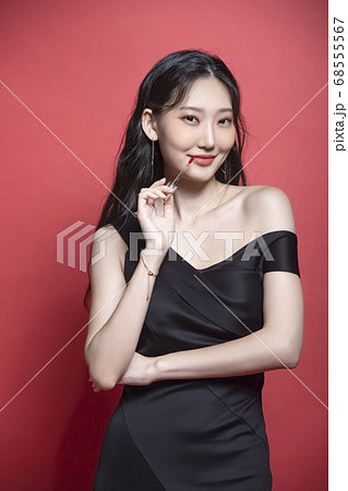 ビューティー 女性 女 68555567