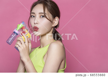 女性 女 女の子 68555660