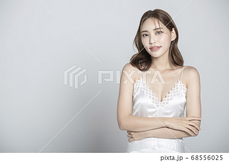 女性 女 女の子 68556025