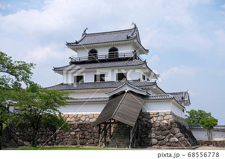 白石城 68556778