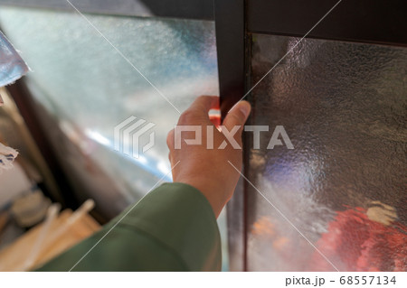 窓の建て付け 修理業者 窓の建て付け 修理業者 68557134