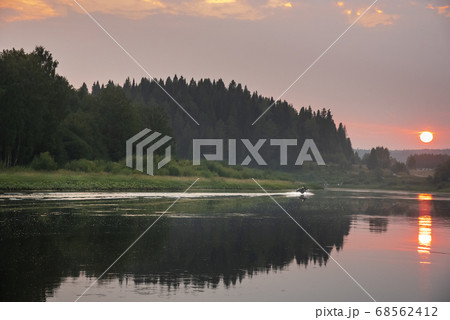 Sunset on Chusovaya river Sunset on Chusovaya river 68562412