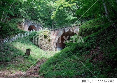 碓氷第五橋梁／廃線の橋とトンネル（群馬県安中市） 68562787