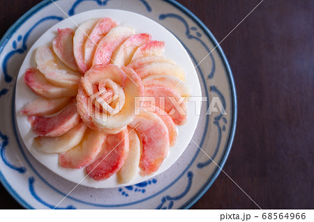 飛騨桃のレアチーズケーキ 68564966