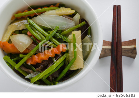 Fried Vegetables and Rice for Vegetarian Meal. 68566383