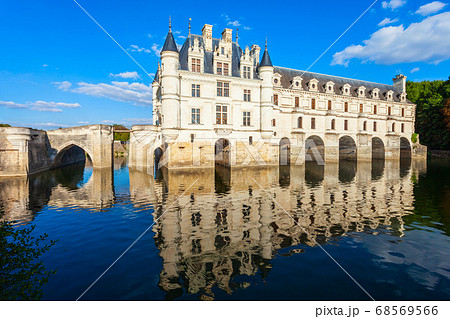 Chateau de Chenonceau castle, France 68569566