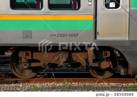 上野東京ラインE231系（グリーン車・台車） 68569989