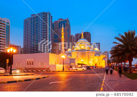 Al Noor Mosque in Sharjah Al Noor Mosque in Sharjah 68570092