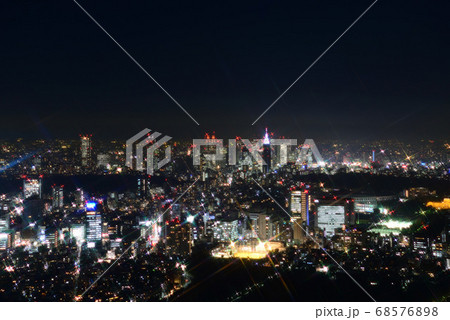 六本木ヒルズからの夜景(新宿方面) 68576898