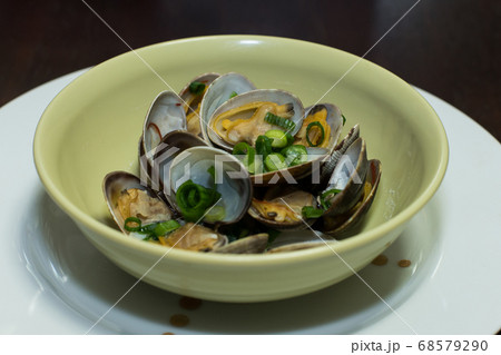 あさりの酒蒸し あさりの酒蒸し 68579290