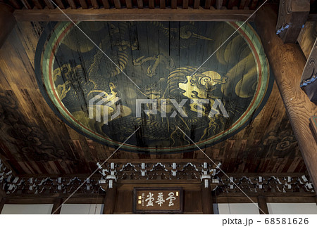 南禅寺の天井画　龍神画　京都の観光名所　南禅寺法堂　 68581626