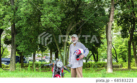 バイクライフ シニアライダーとクラシックバイク バイクライフ シニアライダーとクラシックバイク 68583223
