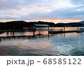 夕方 夕暮れ 夕刻 68585122