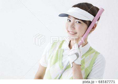 女性ゴルファー 68587771