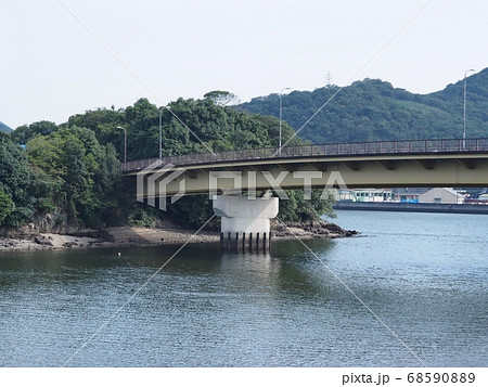 相生市のはりまシーサイドロード（R250）に架かる相生大橋 68590889