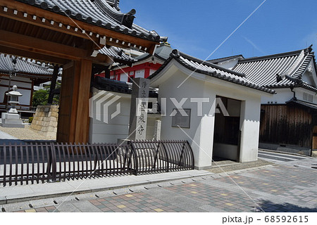 伊丹酒蔵通り 68592615