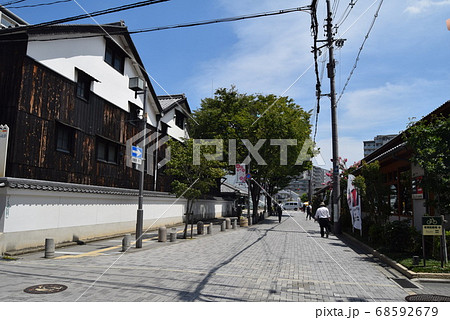 伊丹酒蔵通り 68592679