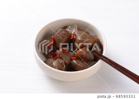 こんにゃくの甘辛煮 68593331