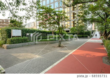 目黒区立目黒川田道街かど公園 68593731