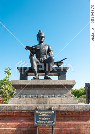 ラームカムヘーン大王像　世界遺産 スコータイ歴史公園　タイ・スコータイ 68594379