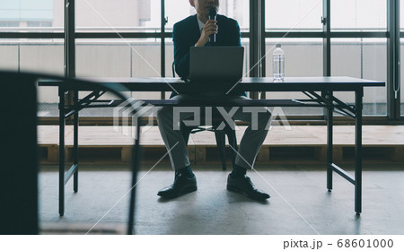 説明会 担当者 説明会 担当者 68601000