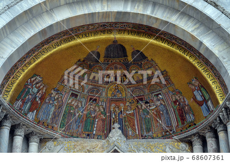 Venice, detail of the Basilica di San Marco 68607361