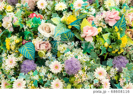 たくさんの花(造花) たくさんの花(造花) 68608116