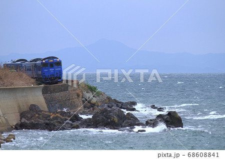 荒天の大村湾に挑むキハ66_2020/1/12撮影 68608841