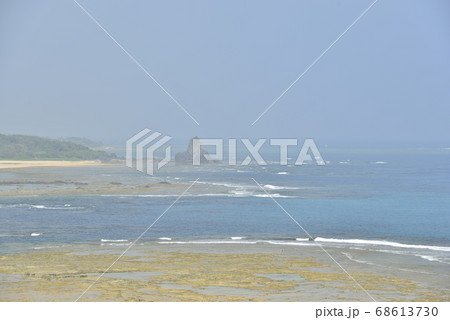 【鹿児島県　奄美大島】土浜海岸の海 68613730