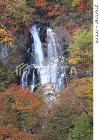 霧降の滝 栃木県日光市 霧降の滝 栃木県日光市 68619562