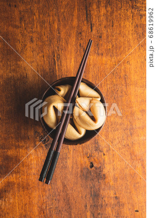 Chinese lucky cookies. Fortune cookies. Chinese lucky cookies. Fortune cookies. 68619962