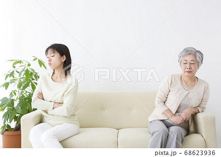 仲の悪い嫁と姑 仲の悪い嫁と姑 68623936
