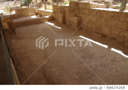 【ヨルダン】マダバ、古代遺跡に残るモザイク画 【ヨルダン】マダバ、古代遺跡に残るモザイク画 68624168