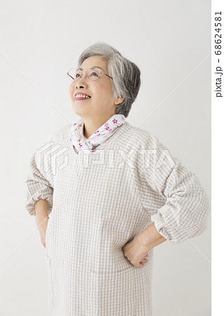 専業主婦ポートレート 68624581