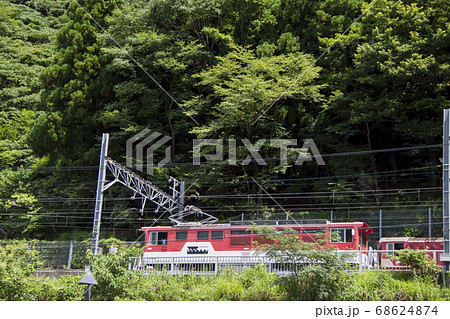 南アルプスあぷとライン連結作業 長島ダム駅 の写真素材