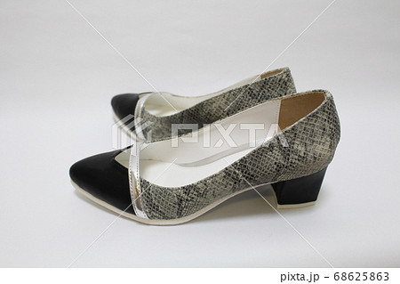 パンプス 68625863