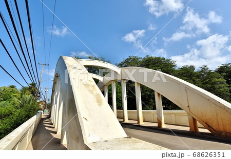 ハワイの休日 68626351