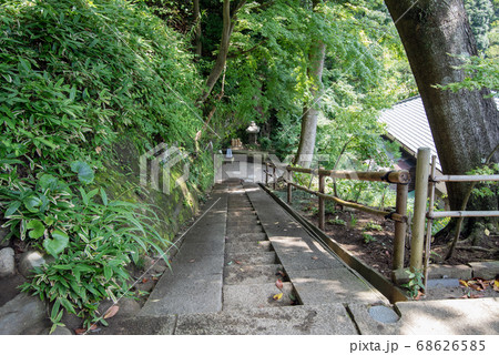 円覚寺龍隠庵への道 68626585