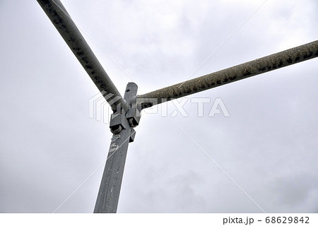 くさび緊結式足場の支柱と手すりのつなぎ目 68629842