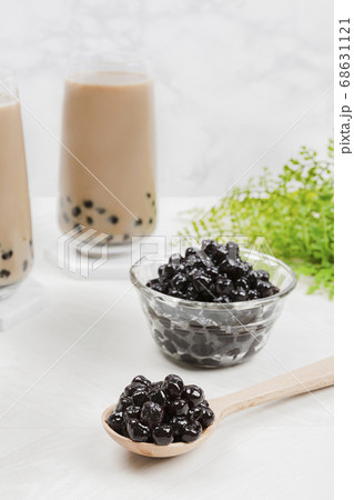 Cold tea with milk delicious beverage drinking products tapioca 051 Cold tea with milk delicious beverage drinking products tapioca 051 68631121