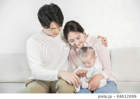 Modern young family concept, young mother and father with newborn 130 Modern young family concept, young mother and father with newborn 130 68632699