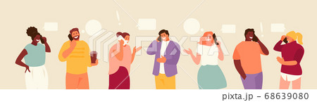 People talking on the phone 68639080