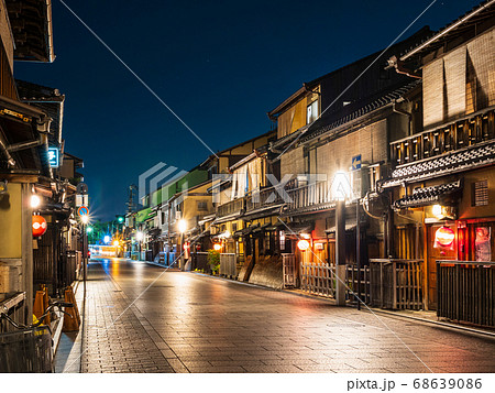 京都 夜の祇園 花見小路 京都 夜の祇園 花見小路 68639086